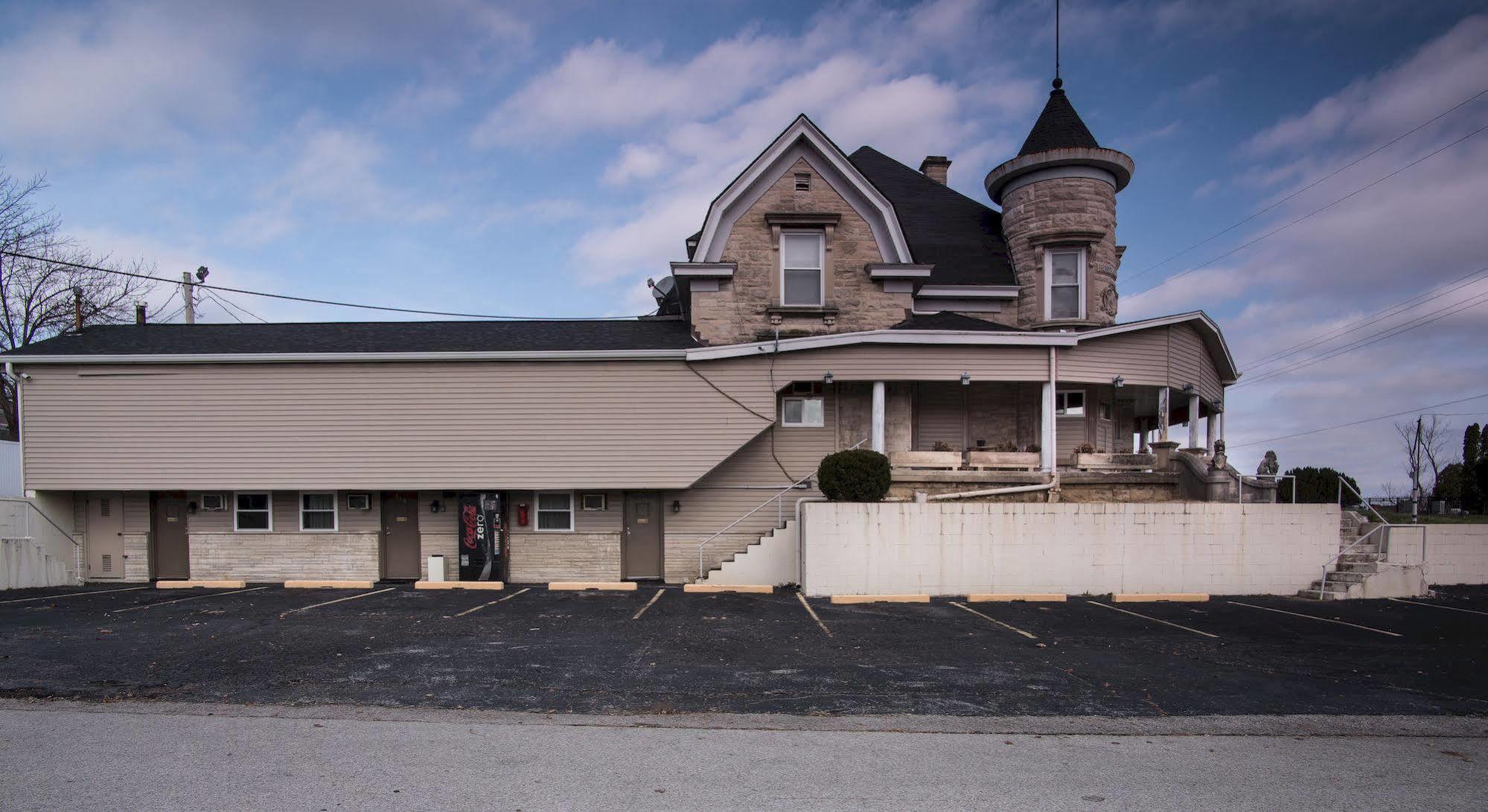 بيدفورد Rosemount Motel المظهر الخارجي الصورة